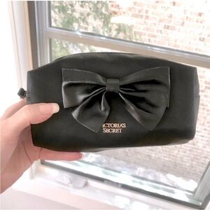 VS COSMETIC BAG